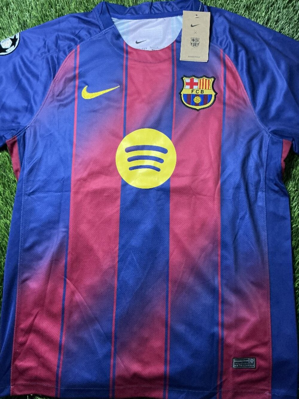 Lamine Yamal FC Barcelona Home Fan Size L